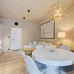 L'escapade Aparthotel 3*